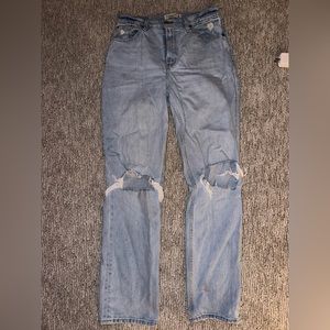 Abercrombie The 90s straight ultra high rise light wash jeans
